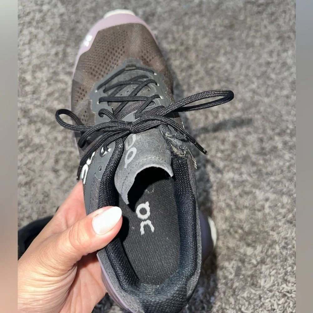Women’s OnCloud Cloudventure Running Shoe Size W6 - Picture 8 of 15